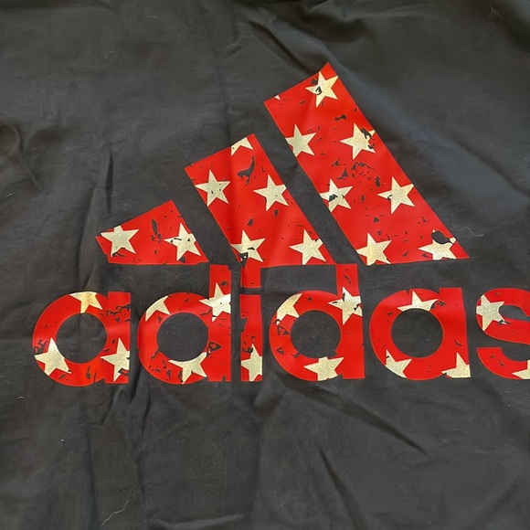 Adidas Top - Picture 2 of 5